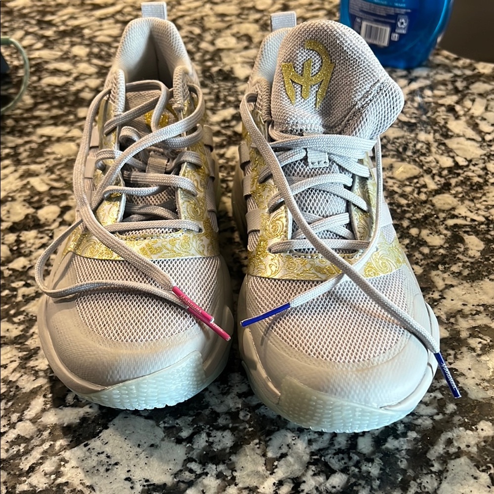 Big Kids' adidas Mahomes Impact FLX Football Shoes sz 6 New
